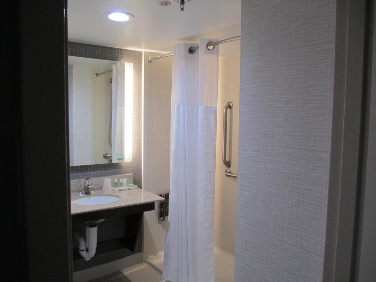 Holiday Inn Huntsville - Research Park By Ihg Ngoại thất bức ảnh