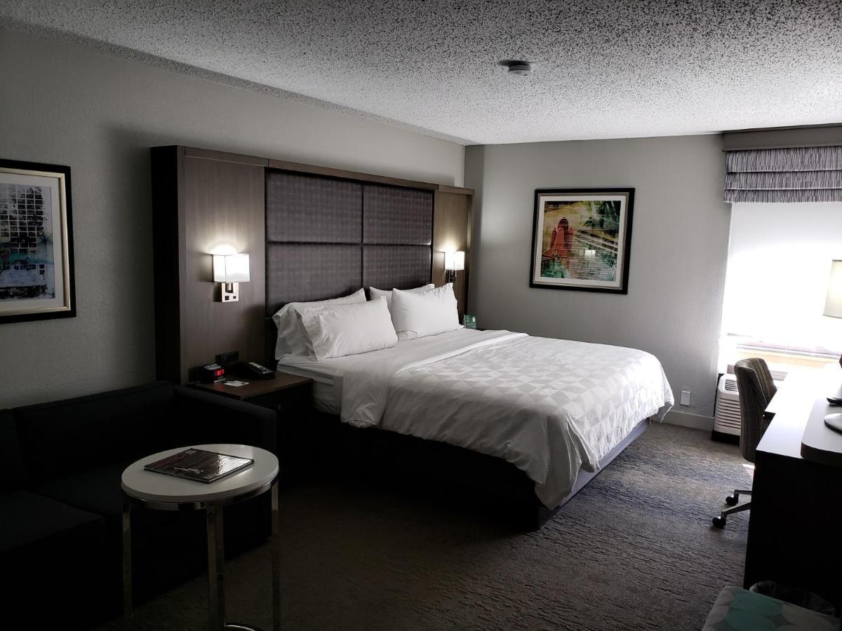 Holiday Inn Huntsville - Research Park By Ihg Ngoại thất bức ảnh