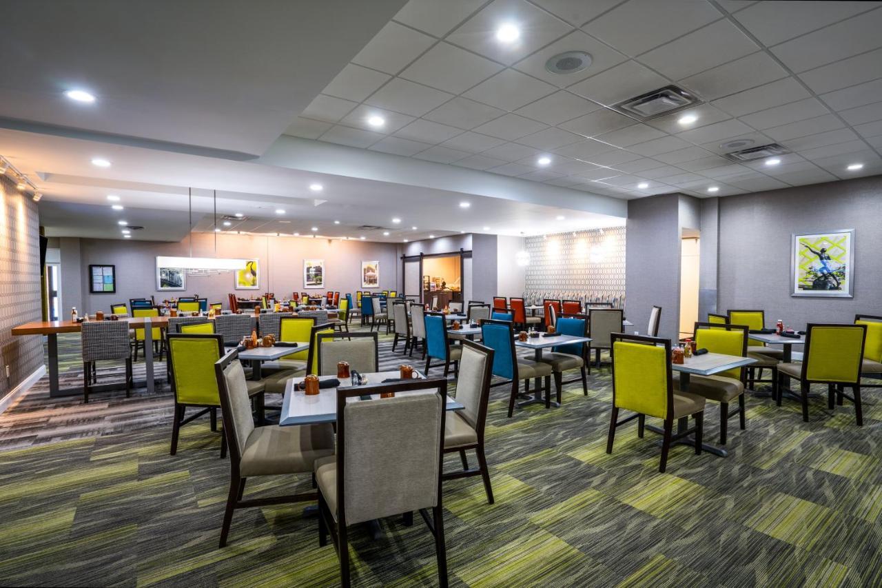 Holiday Inn Huntsville - Research Park By Ihg Ngoại thất bức ảnh